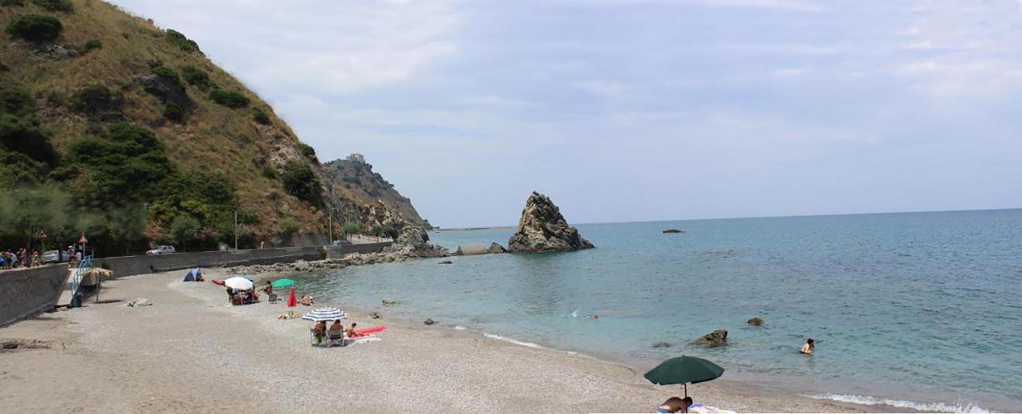 Perla D'Orlando Villa Capo d'Orlando Bagian luar foto